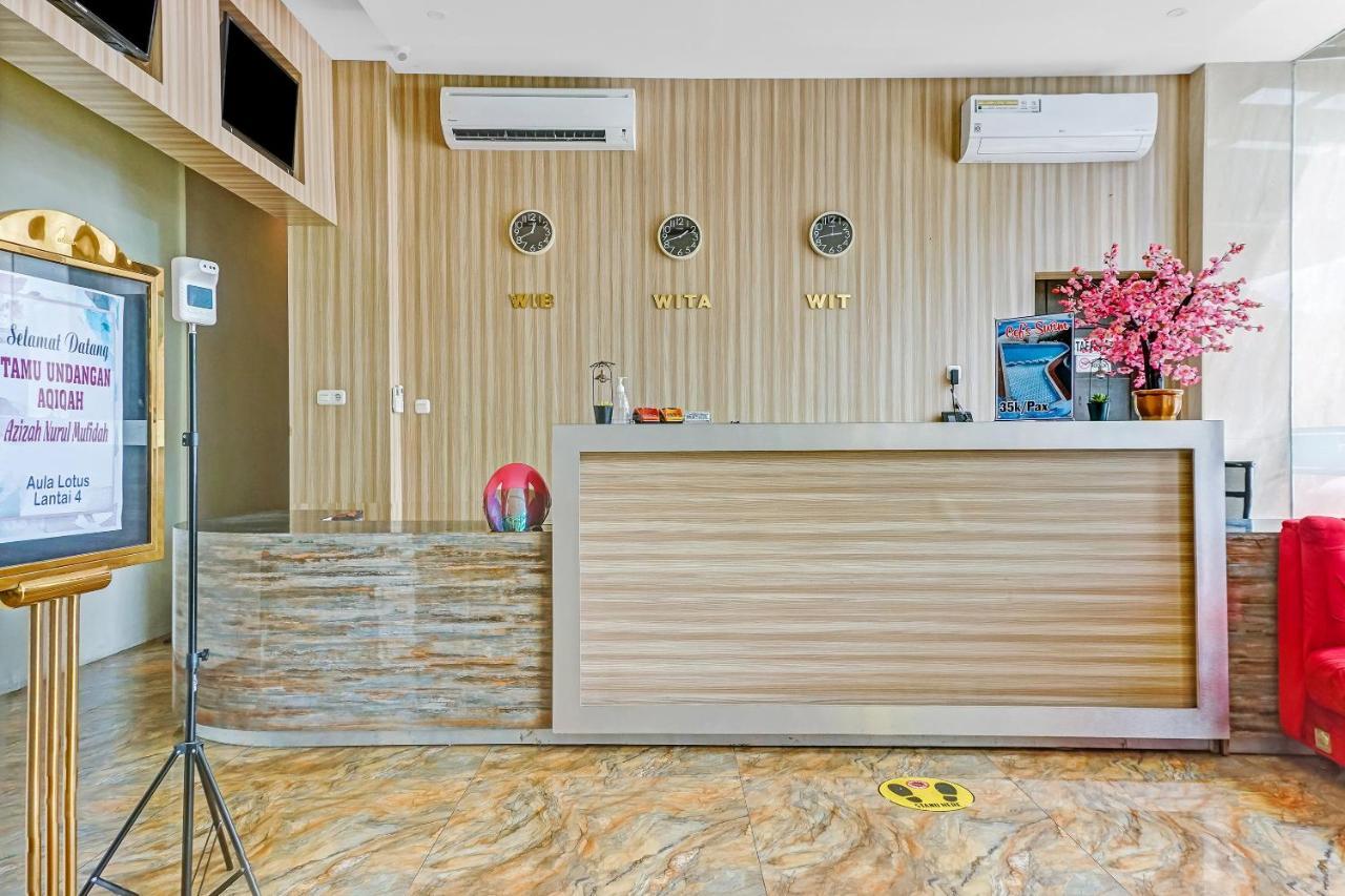 Kirei Hotel Bantaeng Bagian luar foto