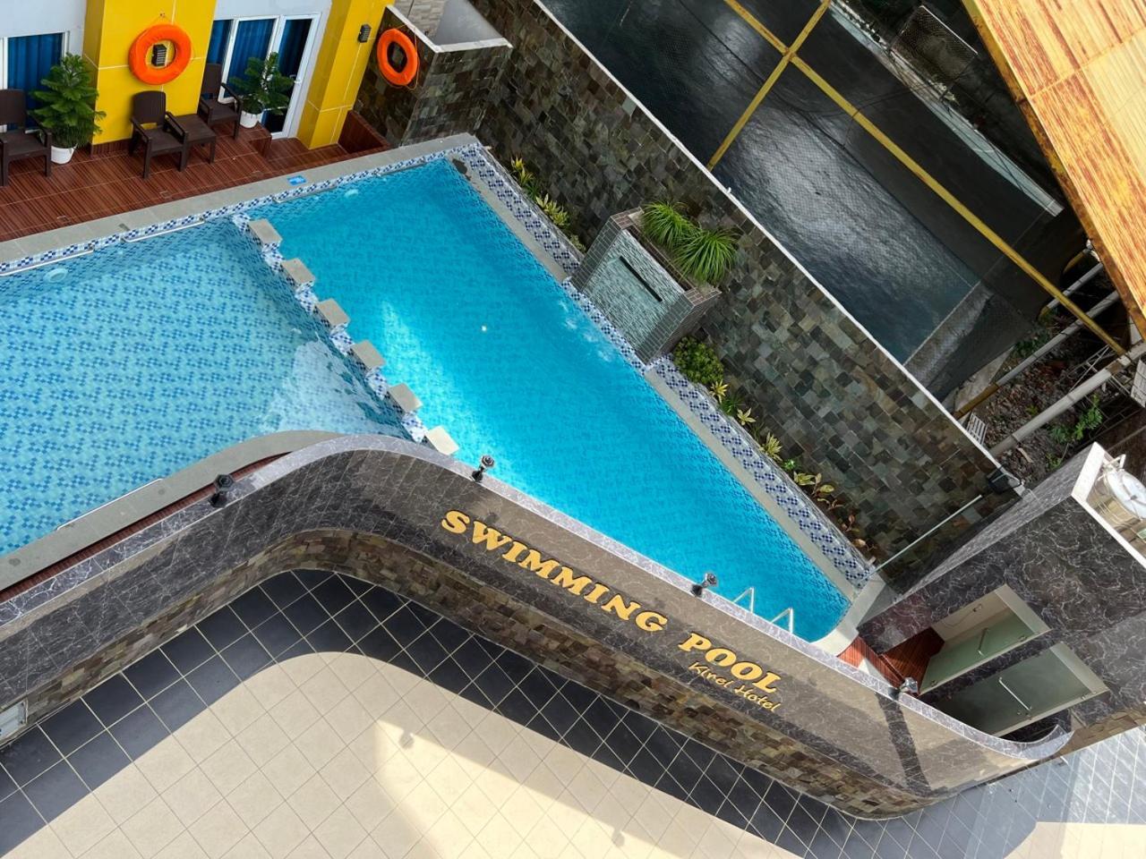 Kirei Hotel Bantaeng Bagian luar foto
