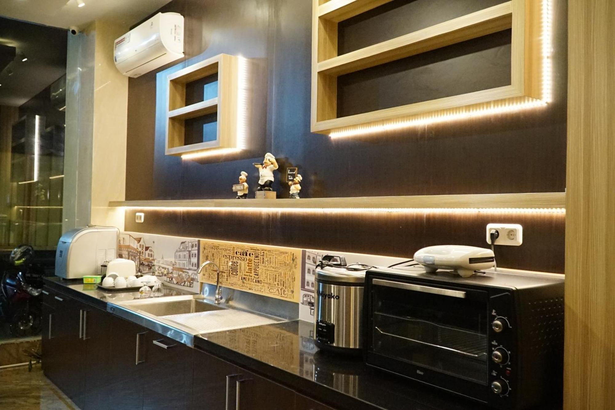 Kirei Hotel Bantaeng Bagian luar foto