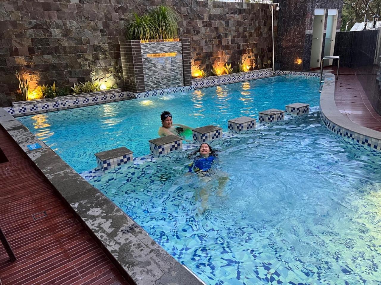 Kirei Hotel Bantaeng Bagian luar foto